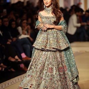 Meet your Posher, Saba